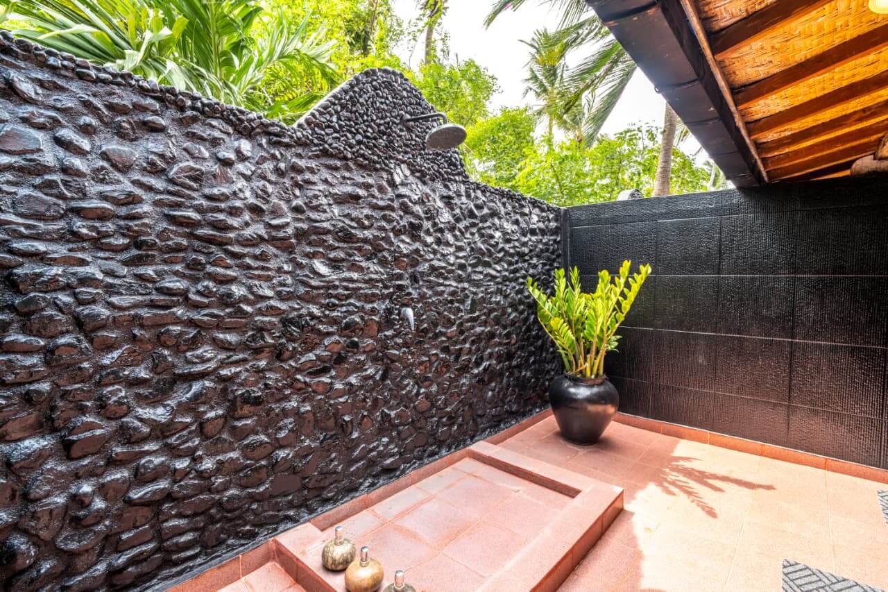 Kais-Beach-House-Blue-Room-13