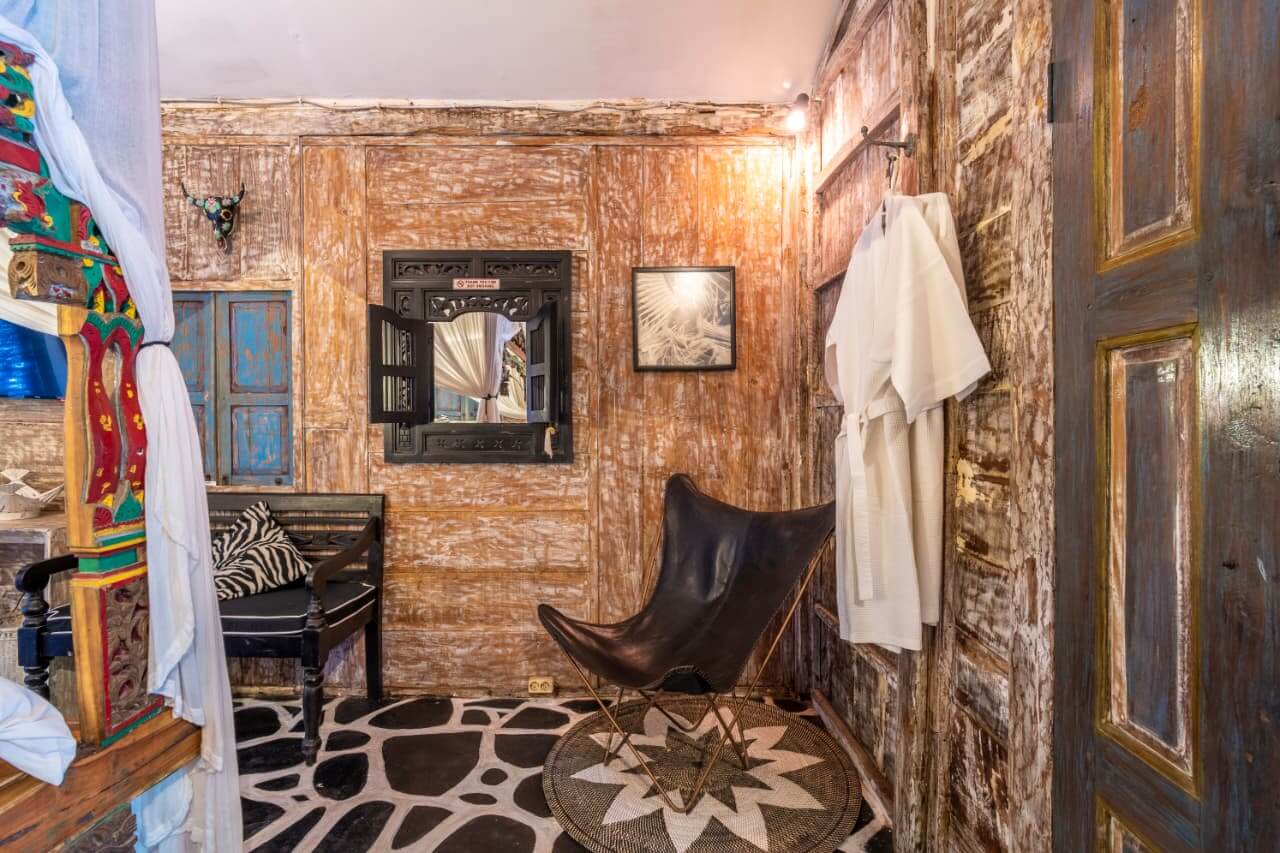 Kais-Beach-House-Garden-Room-07